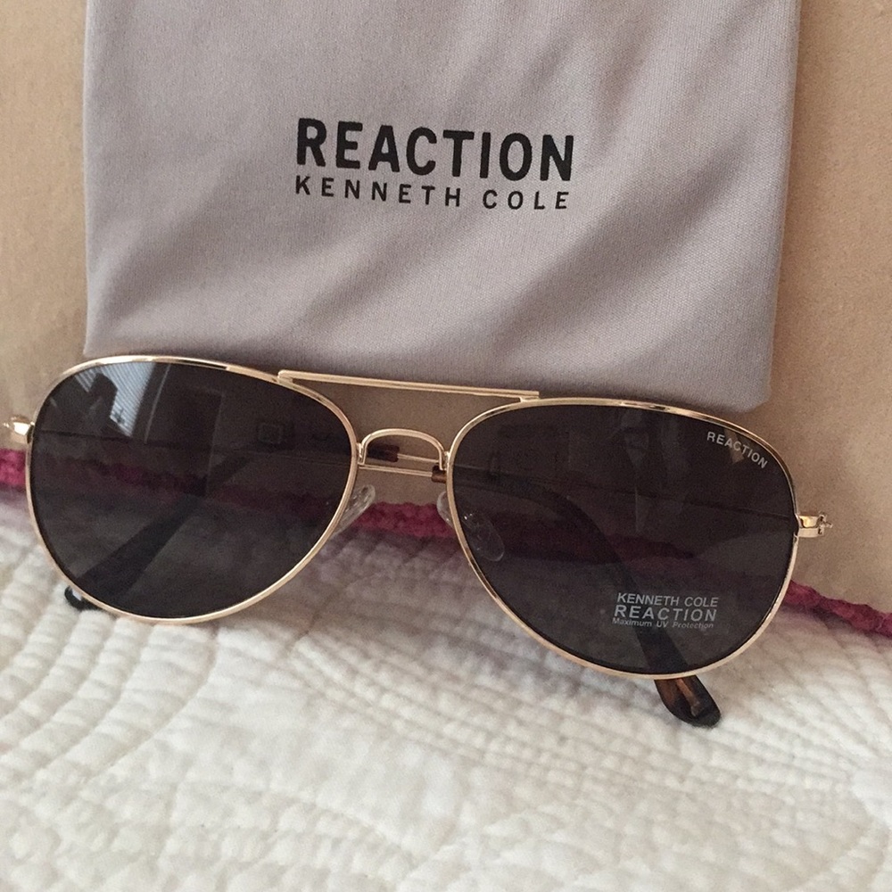 Kenneth Cole Reaction aviator